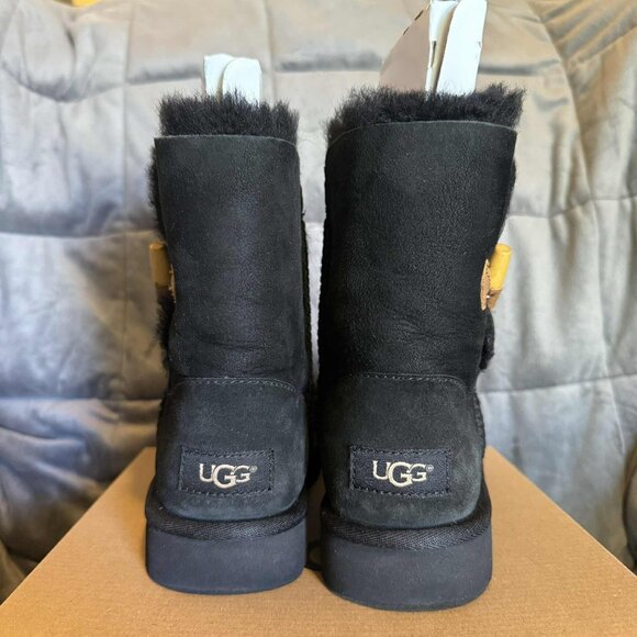 12.13 NIB UGG Keely Black Suede Sheepskin Boots Mid Calf Big Kid Size 3 - Picture 3 of 11
